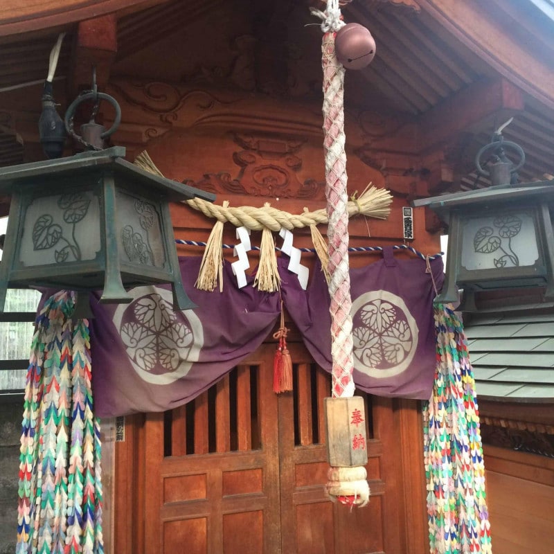Temple rue Kanazawa au Japon.