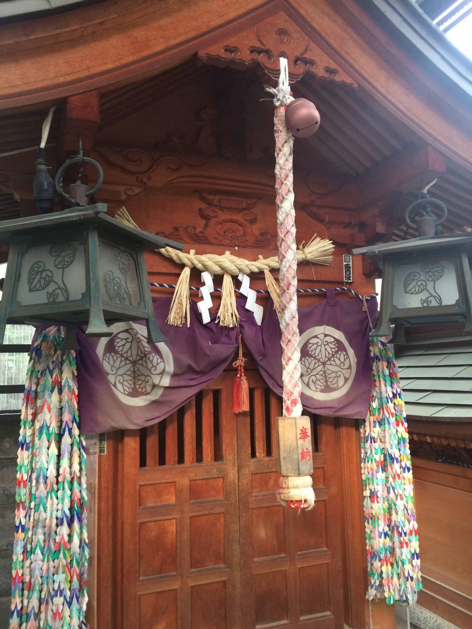 Temple rue Kanazawa au Japon.